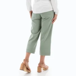 Aventura Clothing Women's Samba Crop Pant -Agnes Orinda Shop GUEST a848dcd5 92ea 4eaf abf3 8b7ccc3a2780