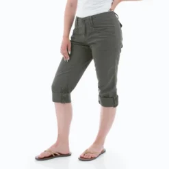 Aventura Clothing Women's Arden V2 Capri -Agnes Orinda Shop GUEST ff35cb64 972c 4cde af4c d651841cf967